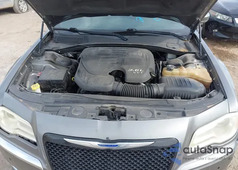 2012 Chrysler 300 из США, поврежденный, VIN 2C3CCAAG3CH251699